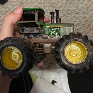 John Deere Tractor monster truck